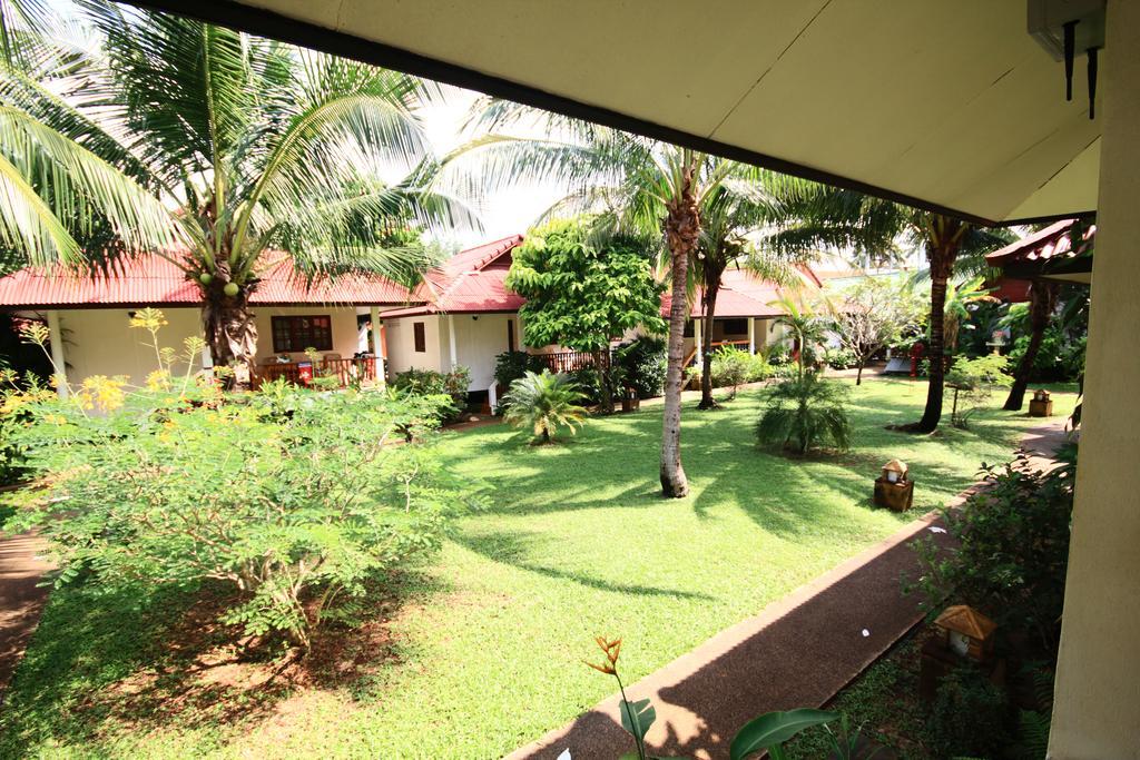 Fullmoon House Samui 호텔 라마이비치 외부 사진