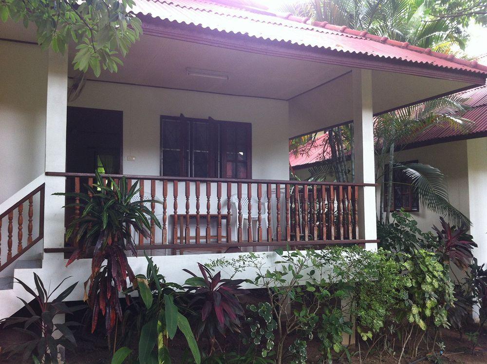 Fullmoon House Samui 호텔 라마이비치 외부 사진