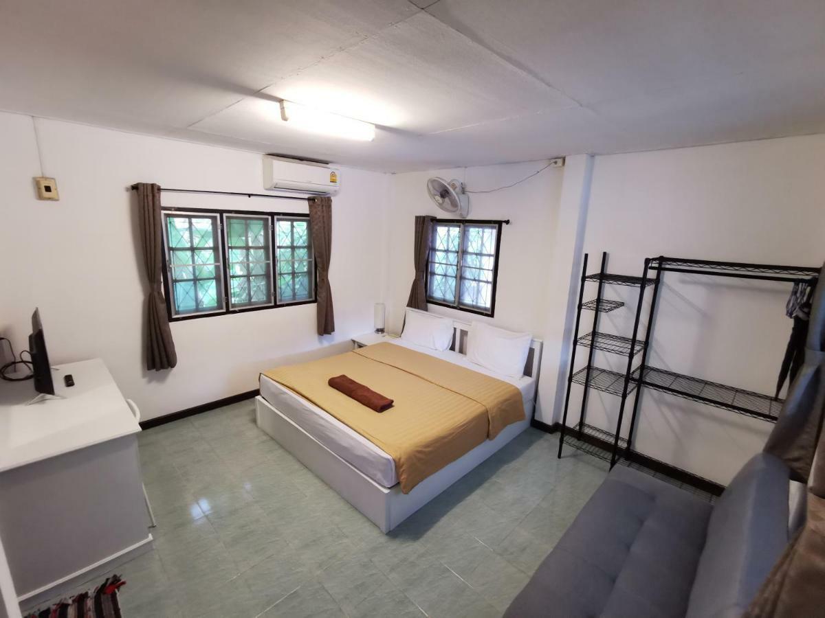 Fullmoon House Samui 호텔 라마이비치 외부 사진