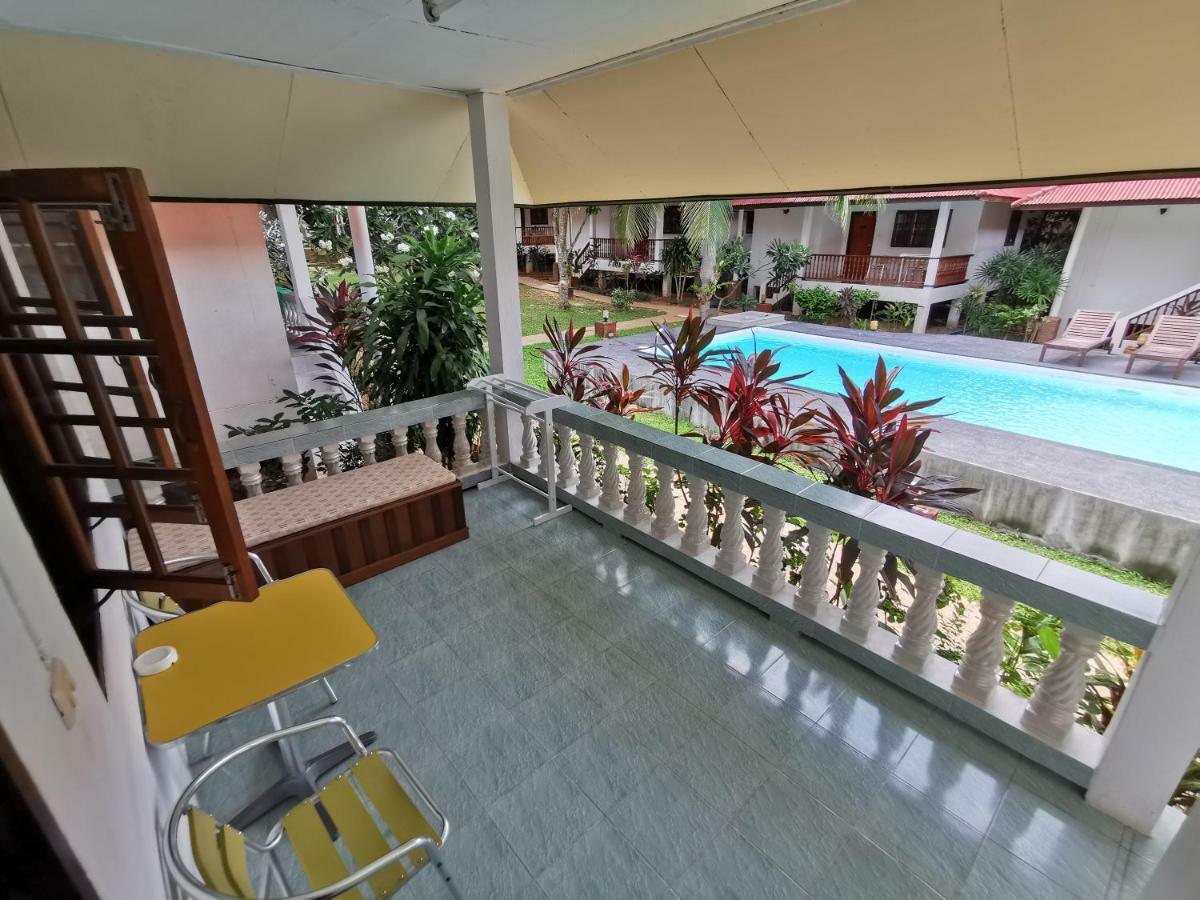 Fullmoon House Samui 호텔 라마이비치 외부 사진